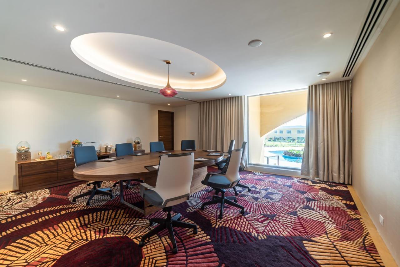 Hawthorn Suites By Wyndham Dwarka Dış mekan fotoğraf