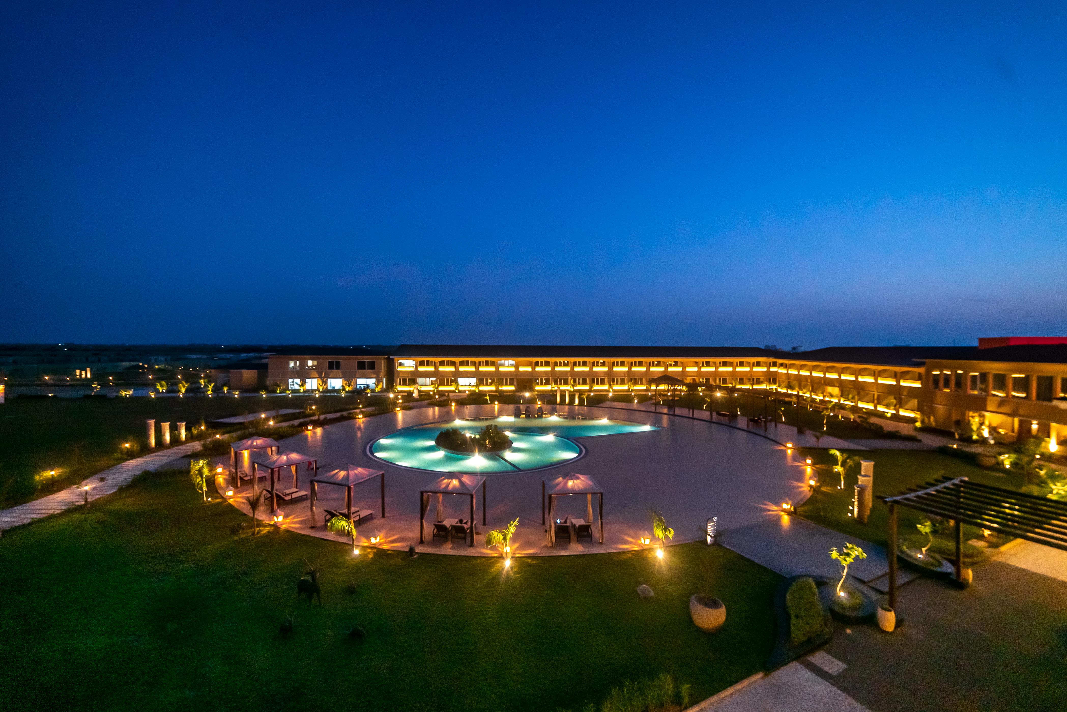 Hawthorn Suites By Wyndham Dwarka Dış mekan fotoğraf