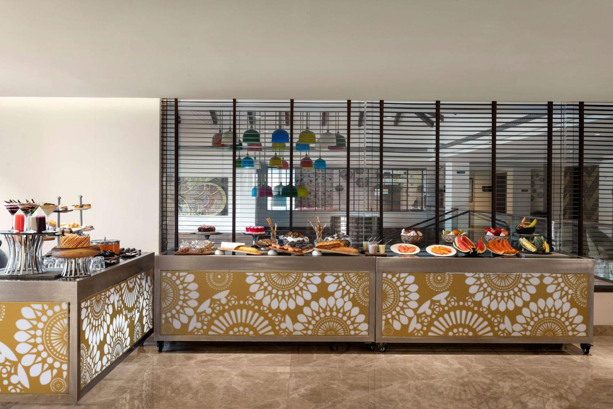 Hawthorn Suites By Wyndham Dwarka Dış mekan fotoğraf