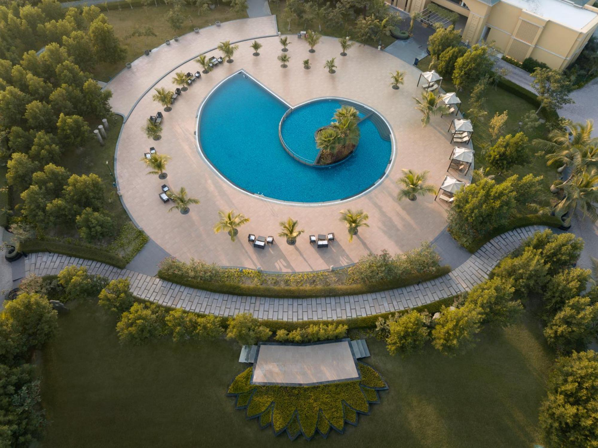 Hawthorn Suites By Wyndham Dwarka Dış mekan fotoğraf